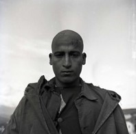 Lahadar ben Kaddur ben Milud, militante anticolonial que aparece en el cliché núm. 2768 retrato de cara. Referencia: MEB F001UD068 2629